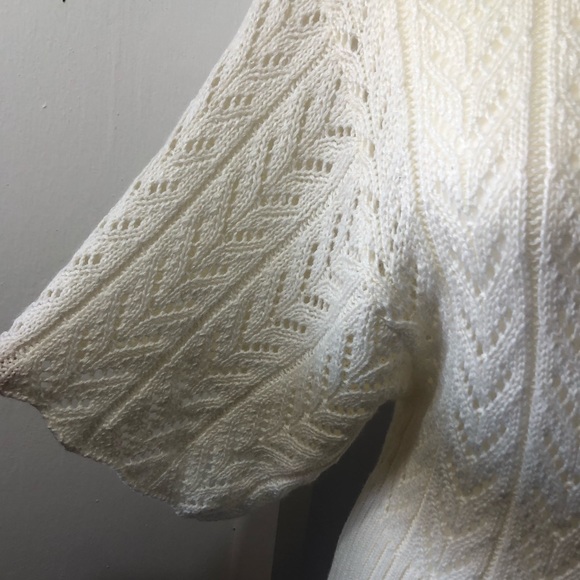 SOLD! A'GACI Dolman Sleeve Cowlneck Sweater L - Picture 2 of 7